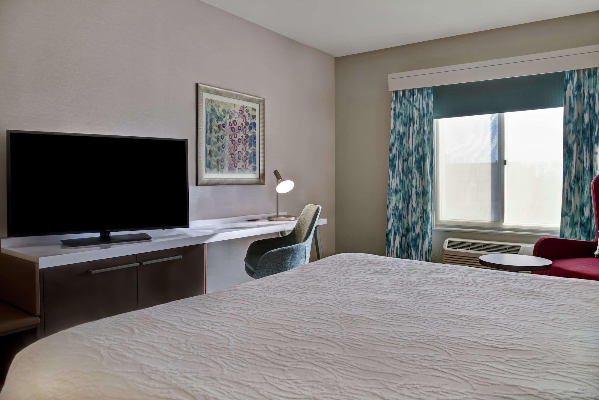 Hilton Garden Inn Kansas City/Kansas Exterior photo