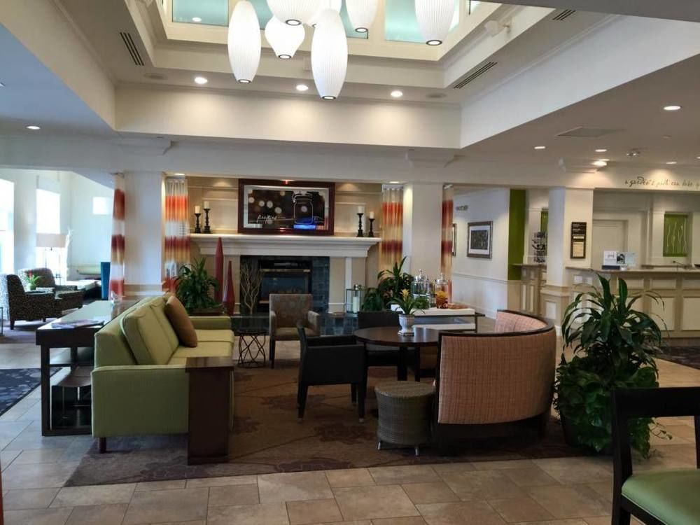 Hilton Garden Inn Kansas City/Kansas Exterior photo